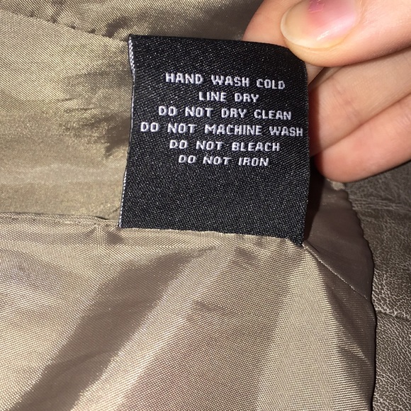 Buckle jacket - Picture 6 of 6